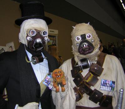 Torvald with Sand People